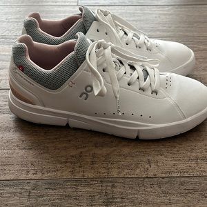 On Cloud The Roger Advantage Size 8.5